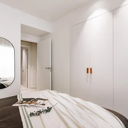 Pinar - 2 Bedrooms And Office In Eixample Esquerra * 巴塞罗那