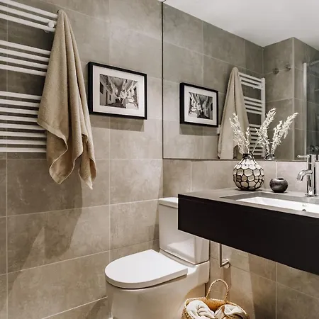 Pinar - 2 Bedrooms And Office In Eixample Esquerra 公寓