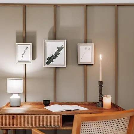 Pinar - 2 Bedrooms And Office In Eixample Esquerra *